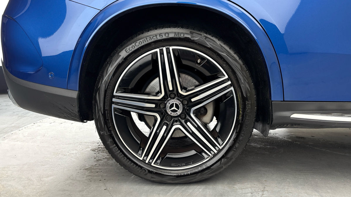 Mercedes-Benz GLC Image 10