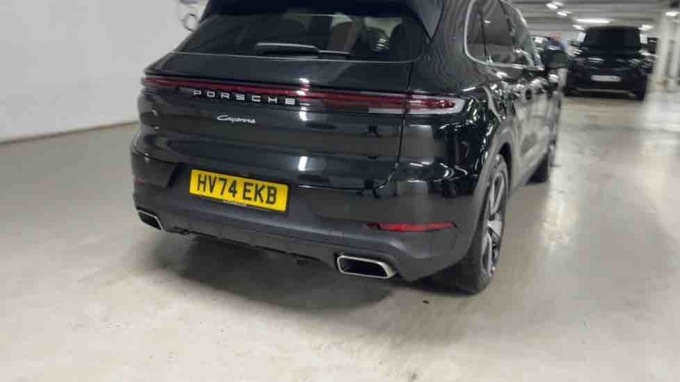 More views of Porsche Cayenne
