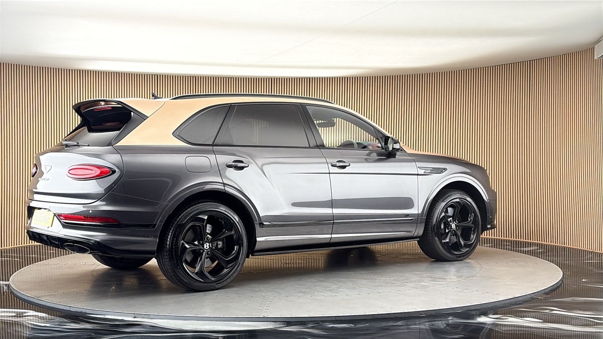 More views of Bentley Bentayga