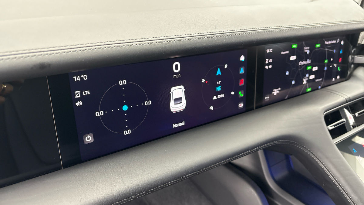 Porsche Taycan Image 32