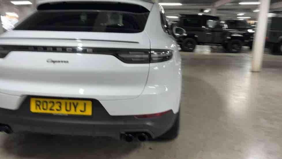 More views of Porsche Cayenne