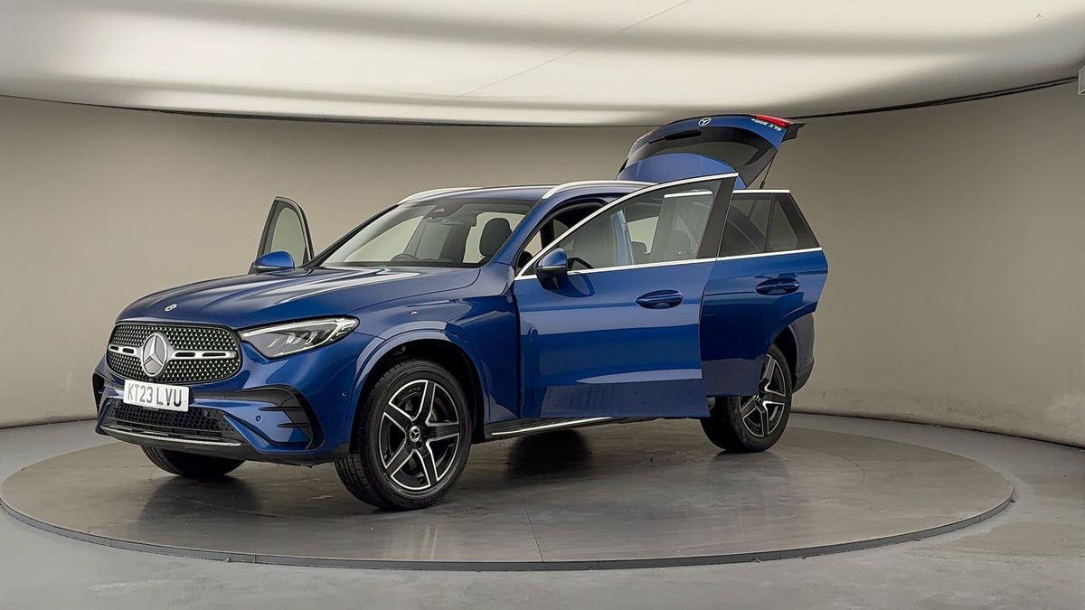 More views of Mercedes-Benz GLC