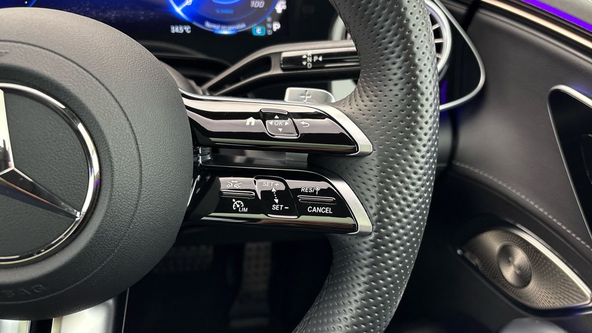 Mercedes-Benz EQE Image 14