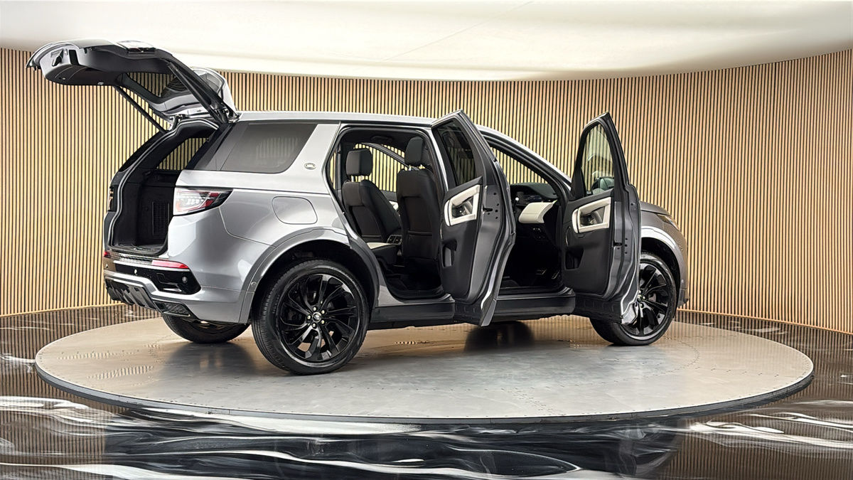 More views of Land Rover Discovery Sport