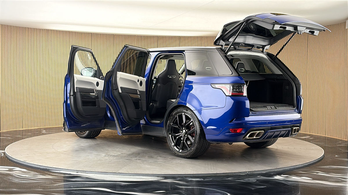 More views of Land Rover Range Rover Sport