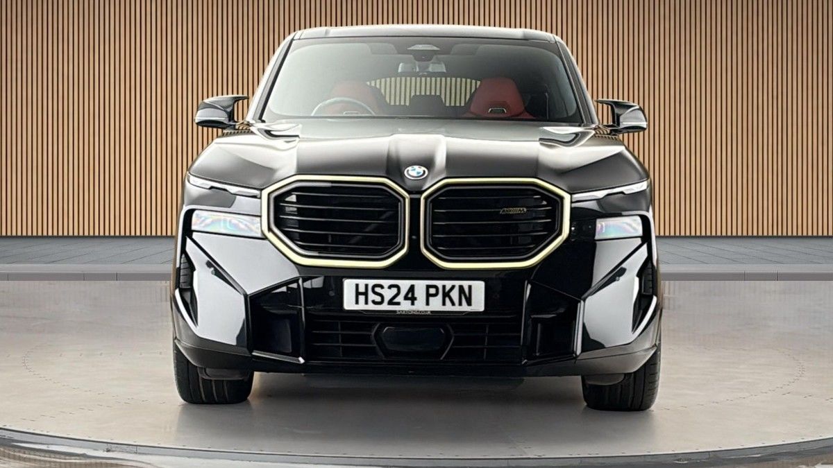 BMW XM Image 3