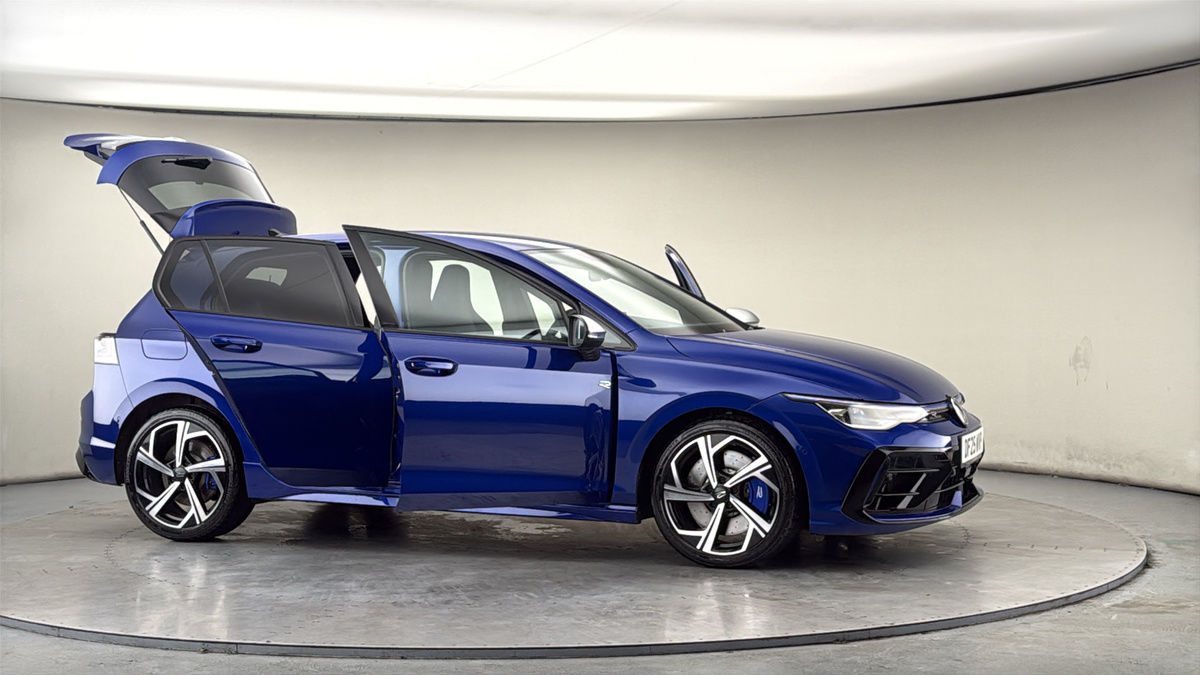 More views of Volkswagen Golf