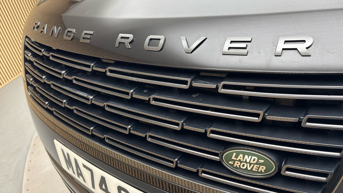 Land Rover Range Rover Image 24