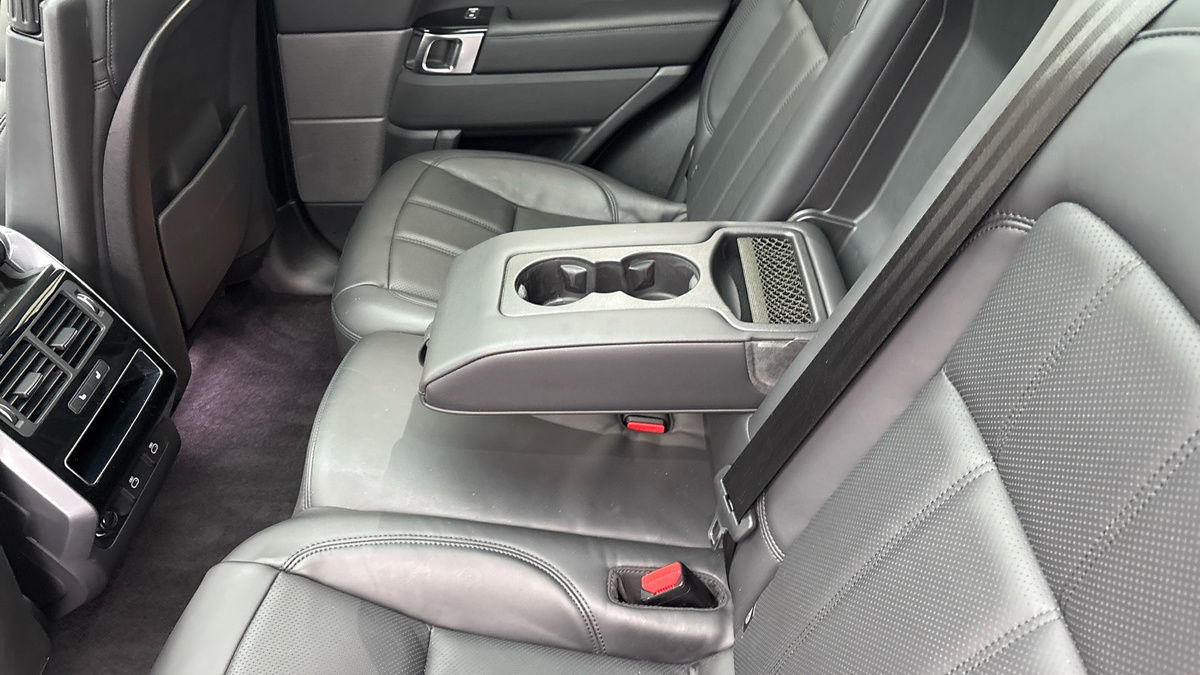 Land Rover Range Rover Sport Image 9