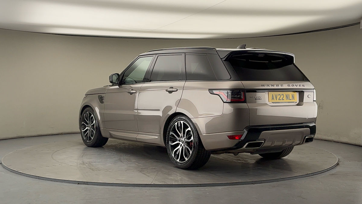 Land Rover Range Rover Sport Image 2