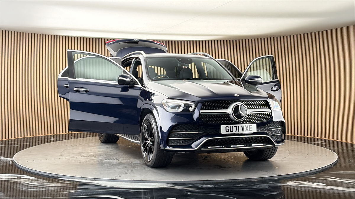 More views of Mercedes-Benz GLE