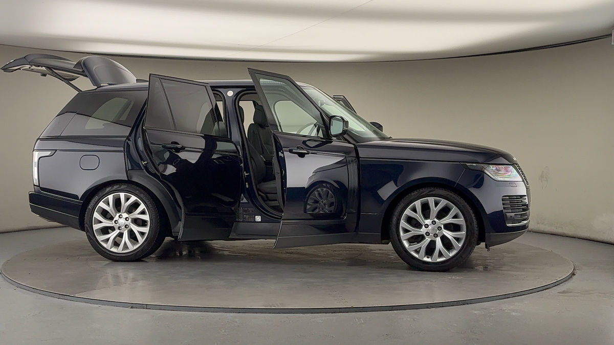 More views of Land Rover Range Rover