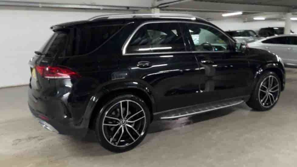 More views of Mercedes-Benz GLE