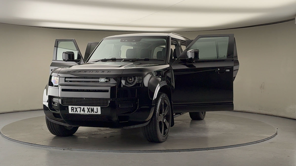 More views of Land Rover Defender 110