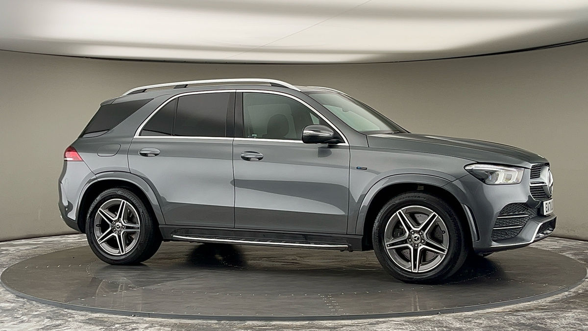 More views of Mercedes-Benz GLE