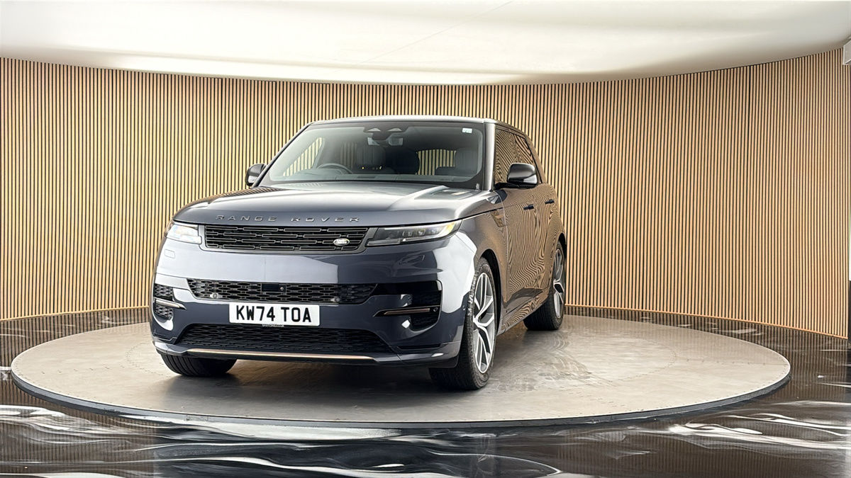 More views of Land Rover Range Rover Sport