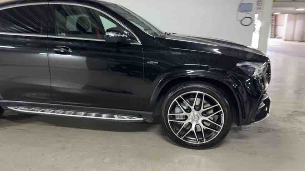 More views of Mercedes-Benz GLE