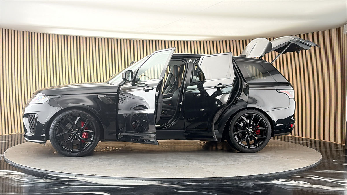 More views of Land Rover Range Rover Sport