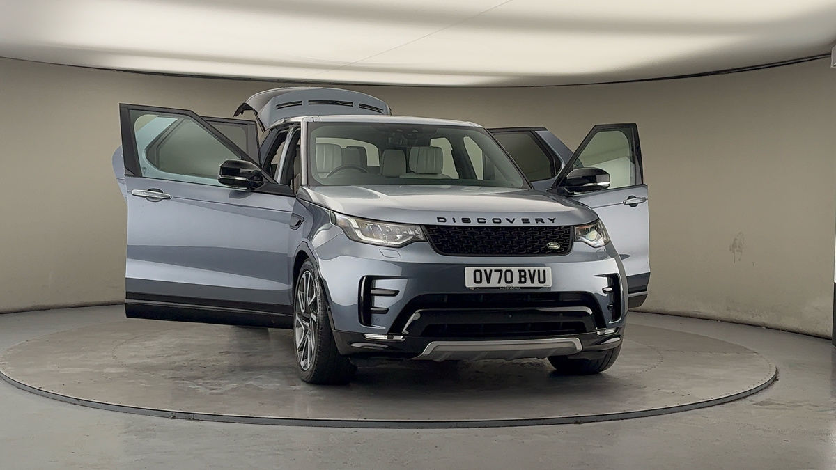 More views of Land Rover Discovery