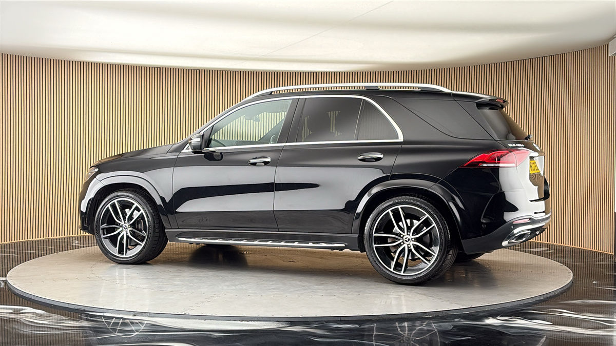 More views of Mercedes-Benz GLE