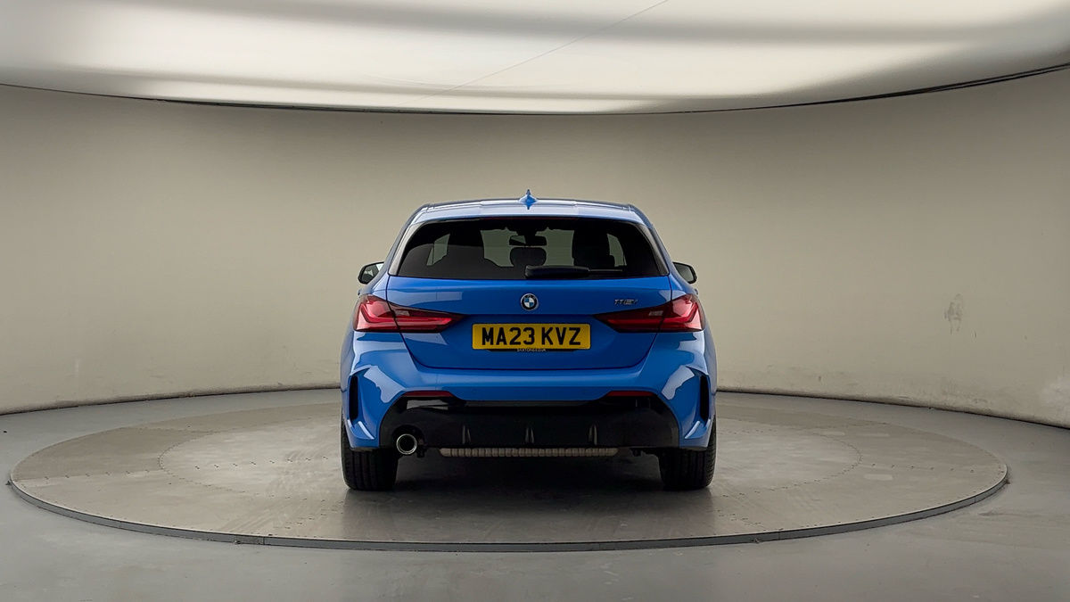 BMW 1 Series Image 4