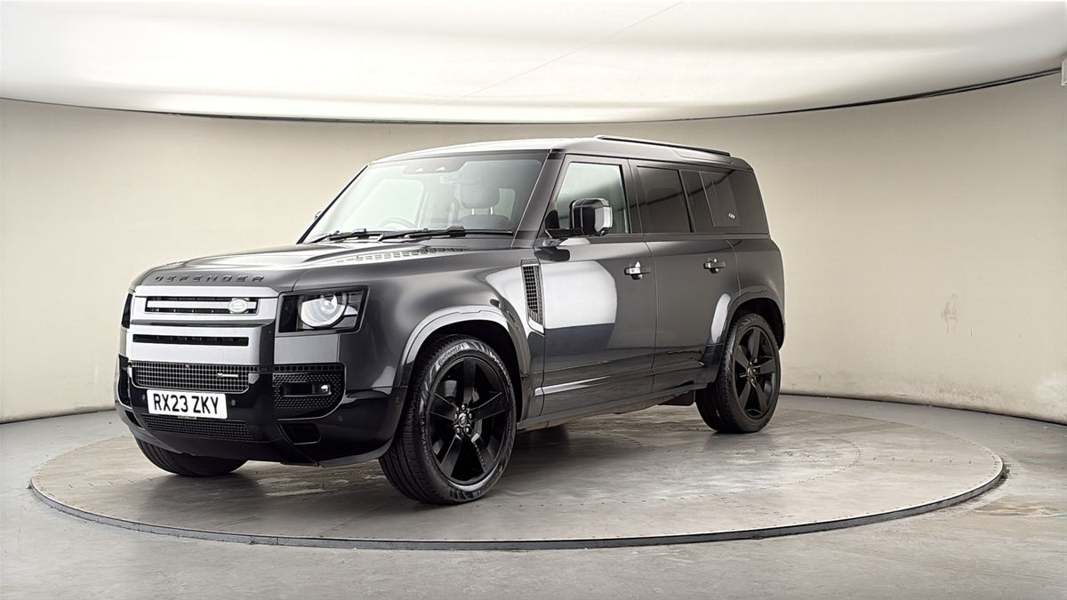 More views of Land Rover Defender 110