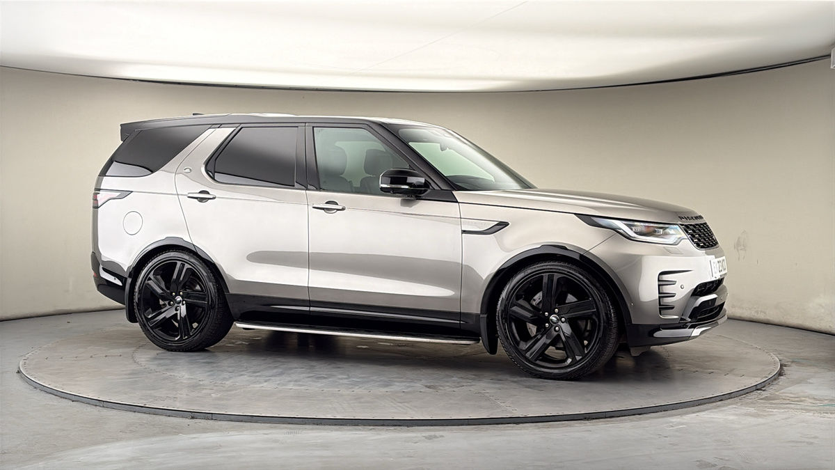 More views of Land Rover Discovery