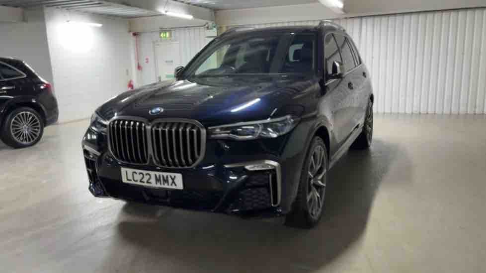 More views of BMW X7