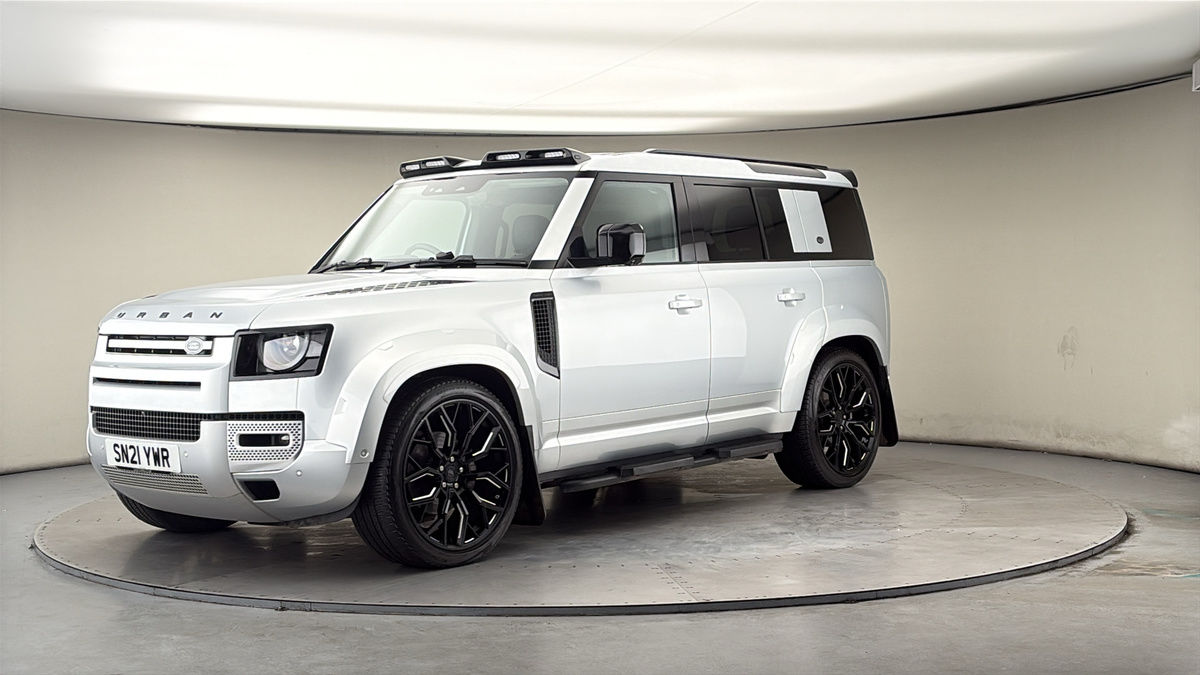 Land Rover Defender 110 Urban Image 20