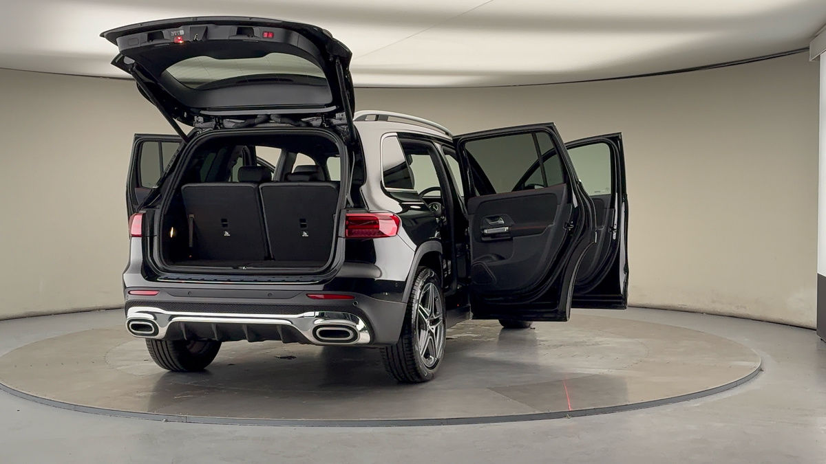 More views of Mercedes-Benz GLB