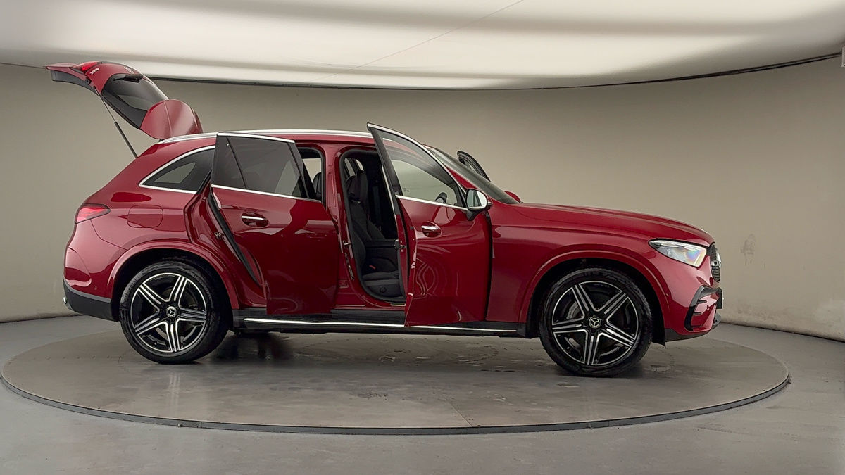 More views of Mercedes-Benz GLC