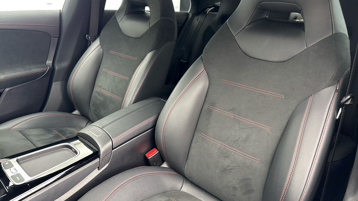 Mercedes-Benz CLA Image 7