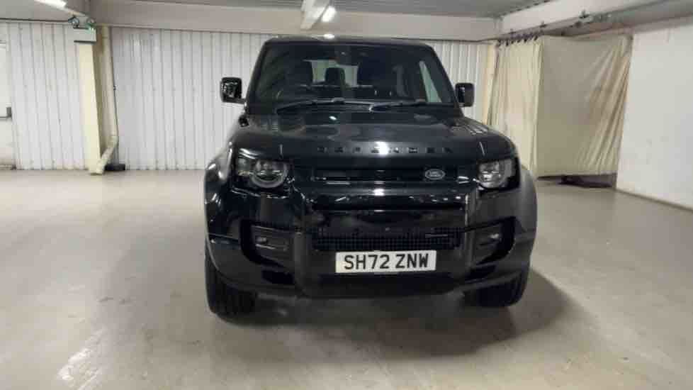 More views of Land Rover Defender 90