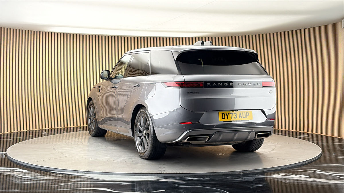 More views of Land Rover Range Rover Sport