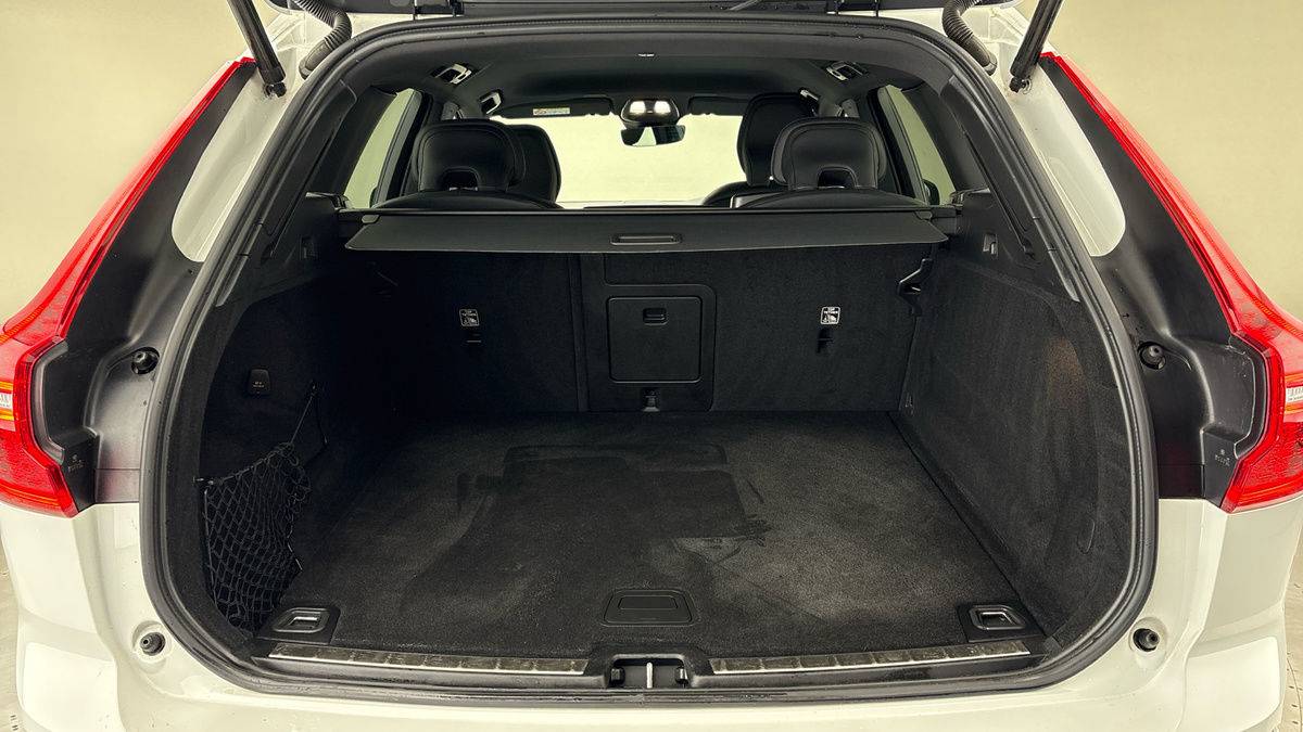 Volvo XC60 Image 11