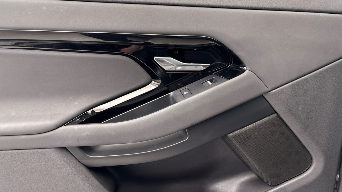 Land Rover Range Rover Evoque Image 19