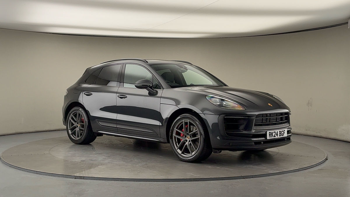 More views of Porsche Macan