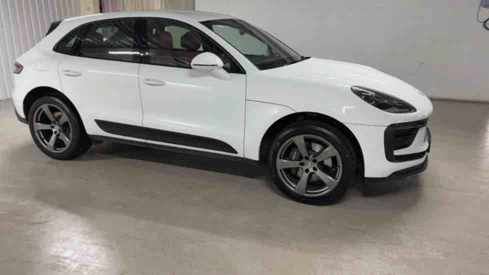 More views of Porsche Macan
