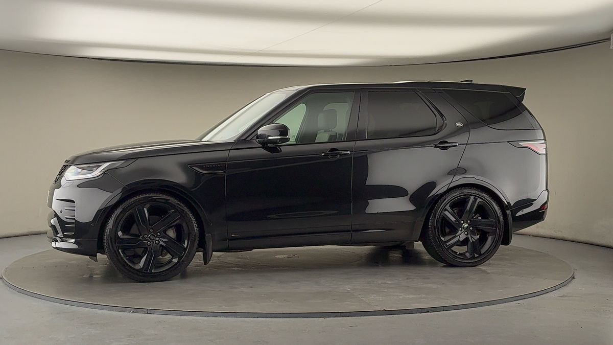 More views of Land Rover Discovery