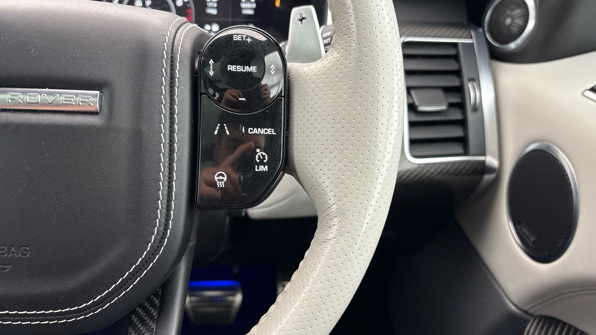 Land Rover Range Rover Sport Image 14