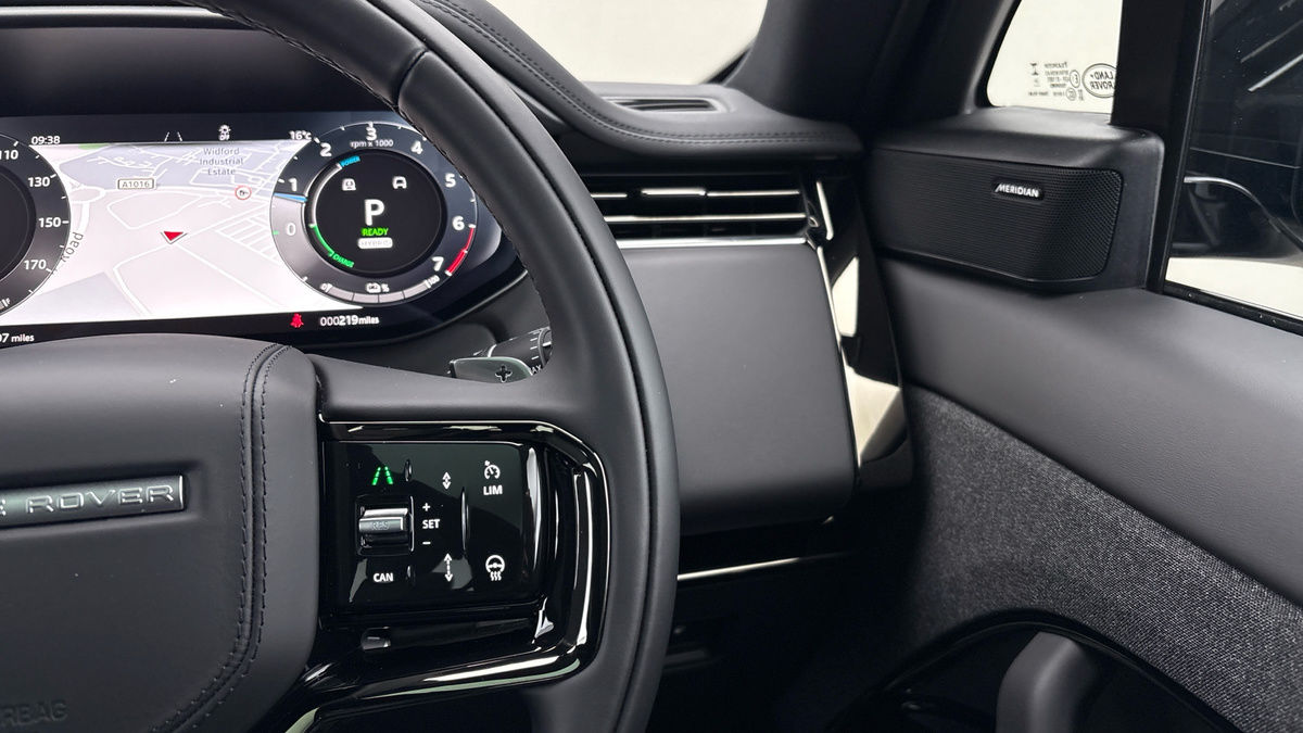 Land Rover Range Rover Sport Image 14