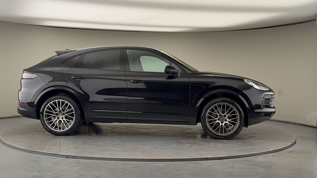 More views of Porsche Cayenne