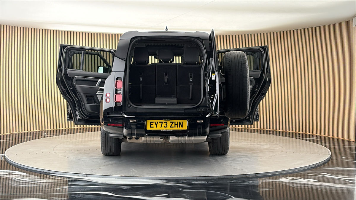 More views of Land Rover Defender 130