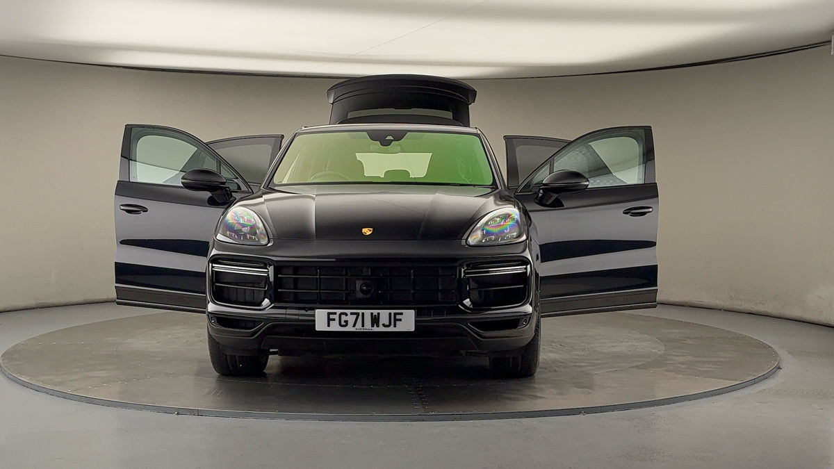 More views of Porsche Cayenne