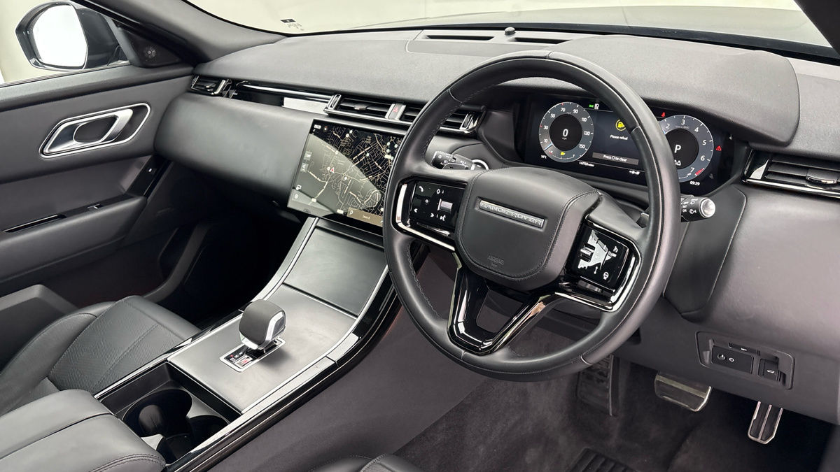 Land Rover Range Rover Velar Image 5