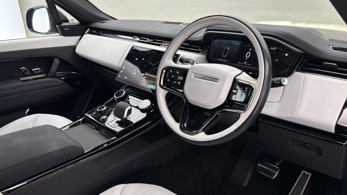 Land Rover Range Rover Sport Image 5