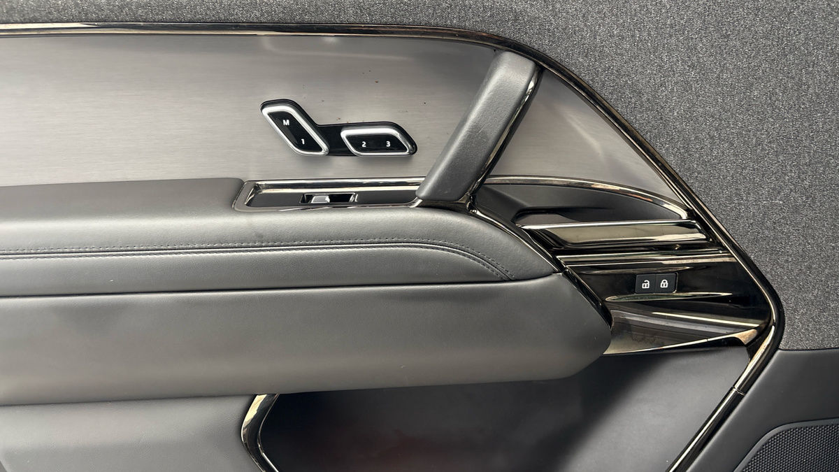 Land Rover Range Rover Sport Image 19