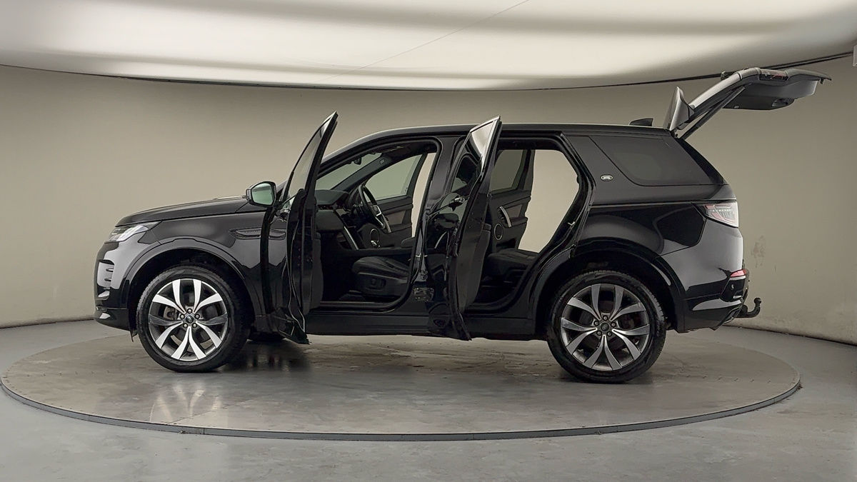 More views of Land Rover Discovery Sport