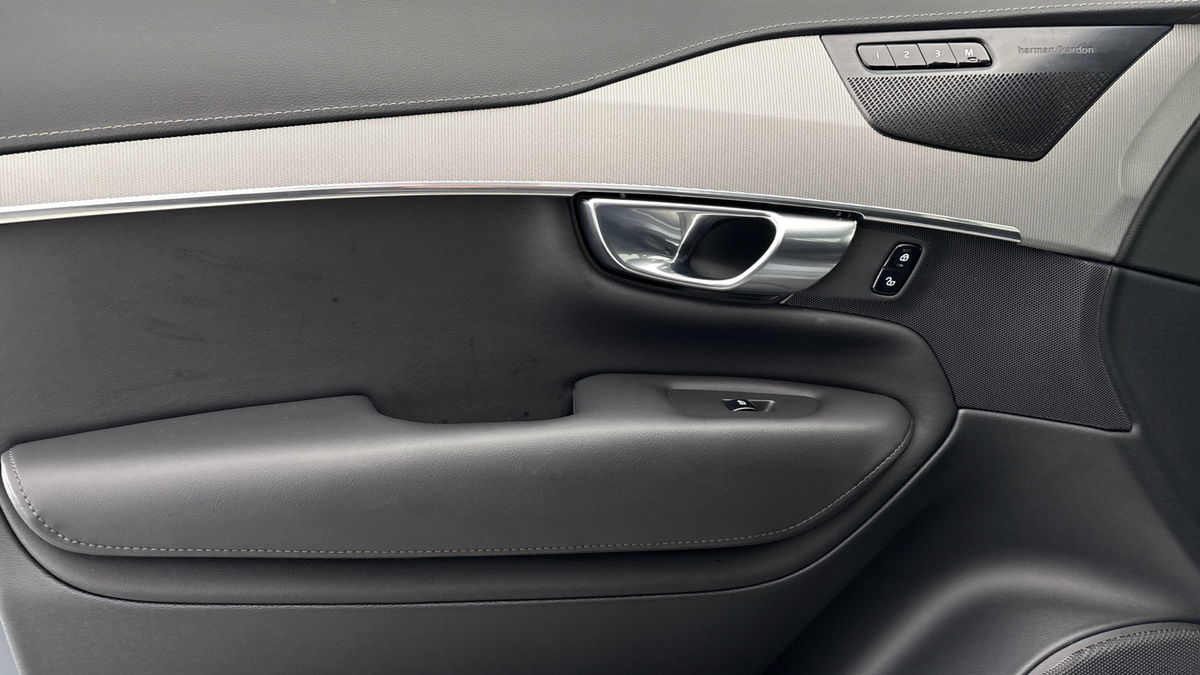 Volvo XC90 Image 19