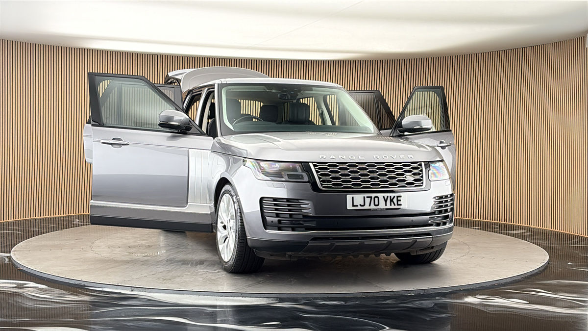 More views of Land Rover Range Rover